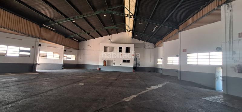Foto d3144e0f-bf65-4d22-83f3-b250c89c81da. Rent industrial building in camino hondo rambleta 8c in Xirivella