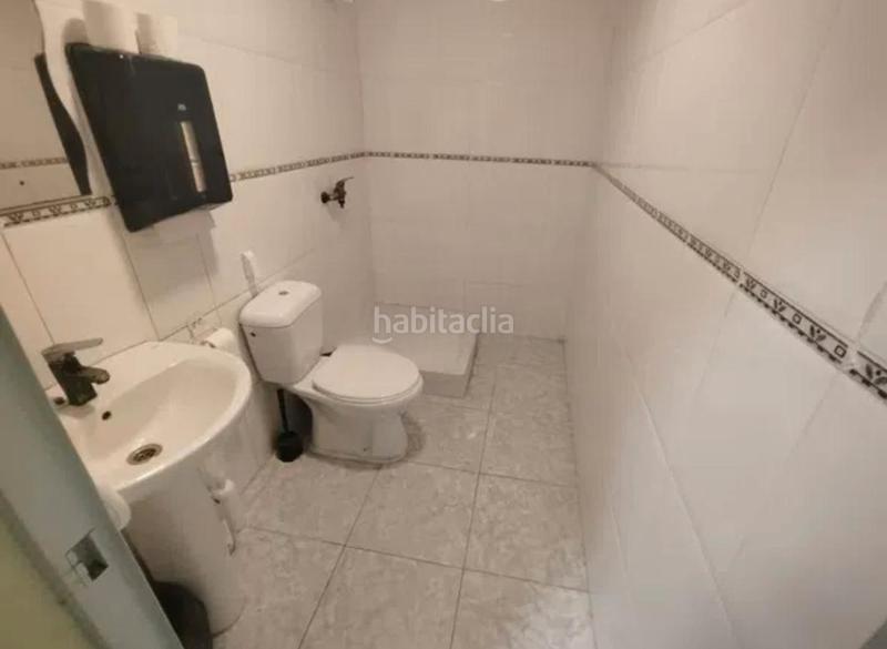 Foto 68a56e98-e341-4023-9d36-a0d8791a561d. Nau industrial a carrer de moscú 10 a La Conarda Pobla de Vallbona (la)