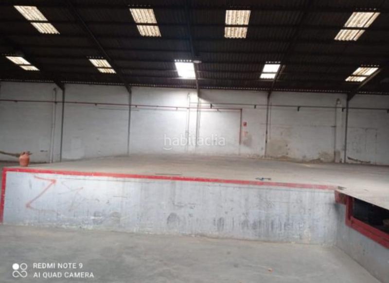 Foto 9147fc99-6a0e-4c5c-8ea7-a0a1bbd2d61d. Affitto capannone industriale in carrer dels corretgers 16 in Xirivella