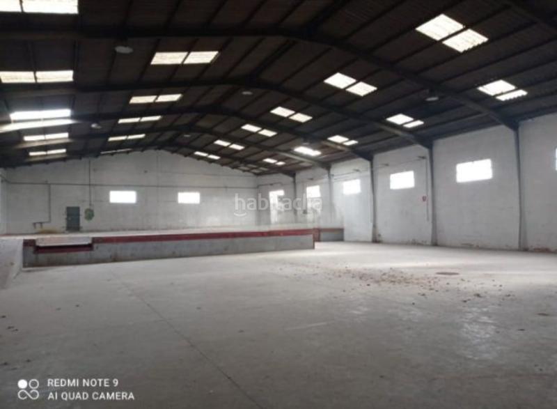 Foto db216688-a5d1-4ea2-bb62-24a791697c30. Alquiler nave industrial en carrer dels corretgers 16 alq.nave plg.zamarra .mx34 en Xirivella