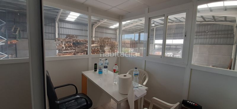 Foto 414ecc39-cf12-4fcc-b1dd-e3d08304eb41. Nave industrial en calle 3 12 venta nave plg.masia del conde..mlor17 en Loriguilla