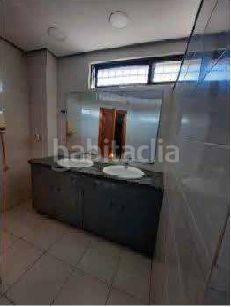 Foto dffd20a9-c5a1-4de2-a4a4-4061e28ad49c. Miete fabrikhalle in carrer sèquia de quart 40 in Paiporta