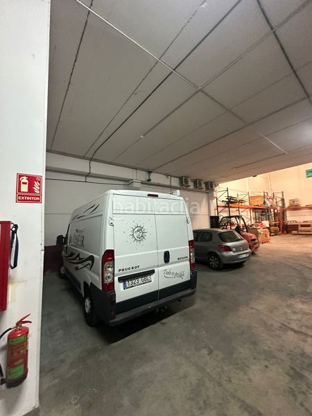 Foto b0393cc8-0ce3-4497-a810-1745cfdf7ffb. Rent industrial building in calle 1 72 in Camí de Paterna-Lloma del Calderer Bétera