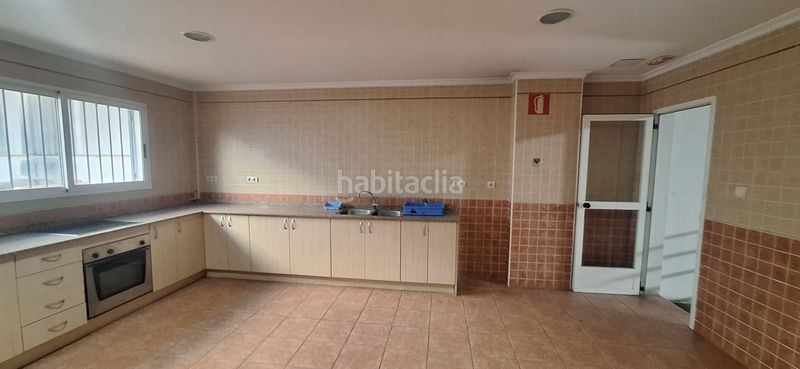 Foto e6c4e1ca-f485-435e-8954-6cf153d8e464. Fabrikhalle in cami del bovalar 86 in Alaquàs