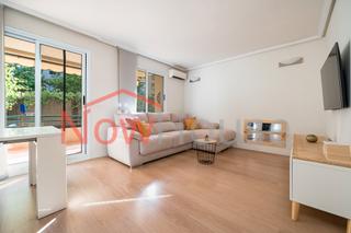 Flat in Carrer de juan gris 49