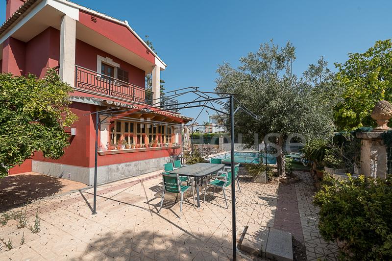 Foto da4a73f1-c99c-4530-836a-1922814f011d. Chalet in carrer de bunyoli 10 in Pont D´Inca Marratxí