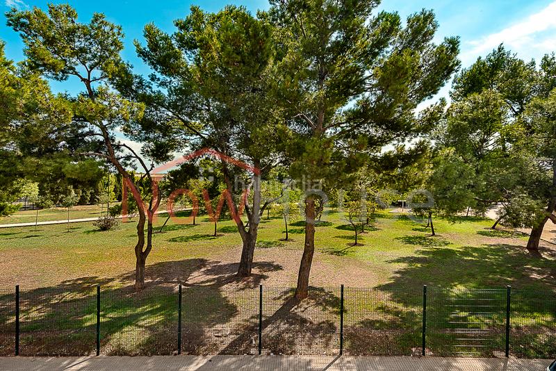 Foto 9b495b43-b3f1-4ad8-914a-bb47f8004437. Flat with heating parking in Cristo Rey-Parque Europa Inca