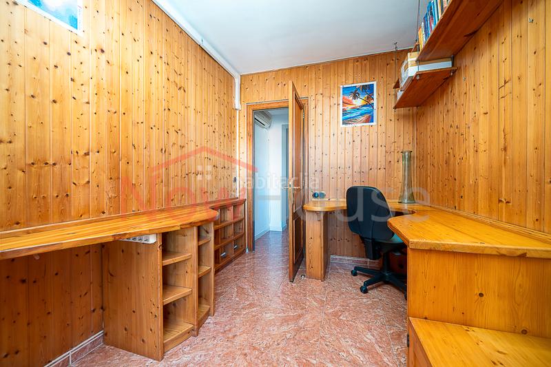 Foto 1067baa4-2473-4a5e-9aa6-7a5a4aaf2383. Appartement avec chauffage dans Pere Garau Palma de Mallorca