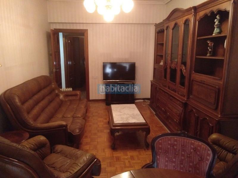 Foto d4f2fabf-fa70-4dd5-9bbd-5ee55b597971. Appartamento con riscaldamento in Jesuitas Logroño