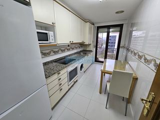 Location Appartement à Cascajos - Piqueras. Piso en alquiler en cascajos, 3 dormitorios.