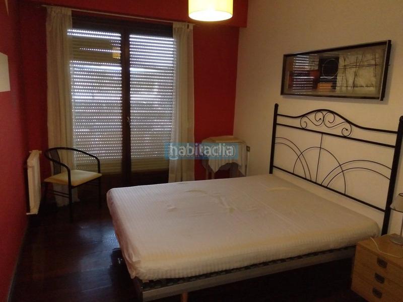 Foto 377cb6ed-6e21-4b62-9db0-7864736678f4. Rent flat with heating parking in Residencia Logroño