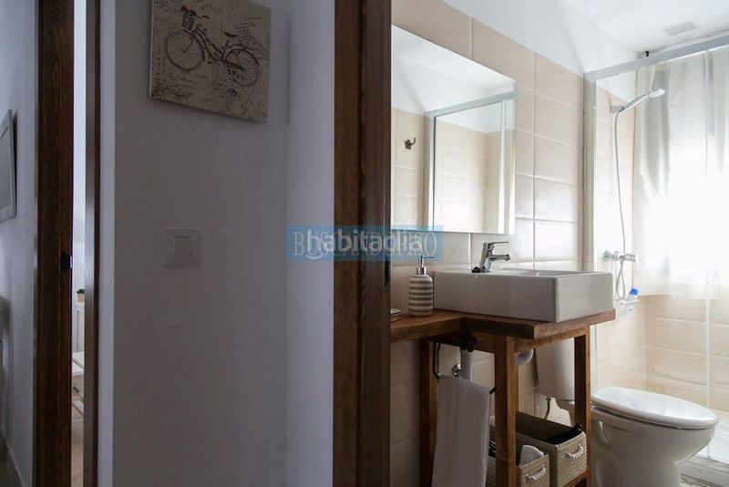 Foto 27e232f0-b31c-4ca7-be9c-2236616ab558. Apartament amb calefacció a Ajamil