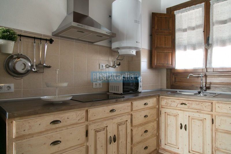 Foto 690929da-f58d-4aa2-9b52-519d78b9219a. Apartament amb calefacció a Ajamil