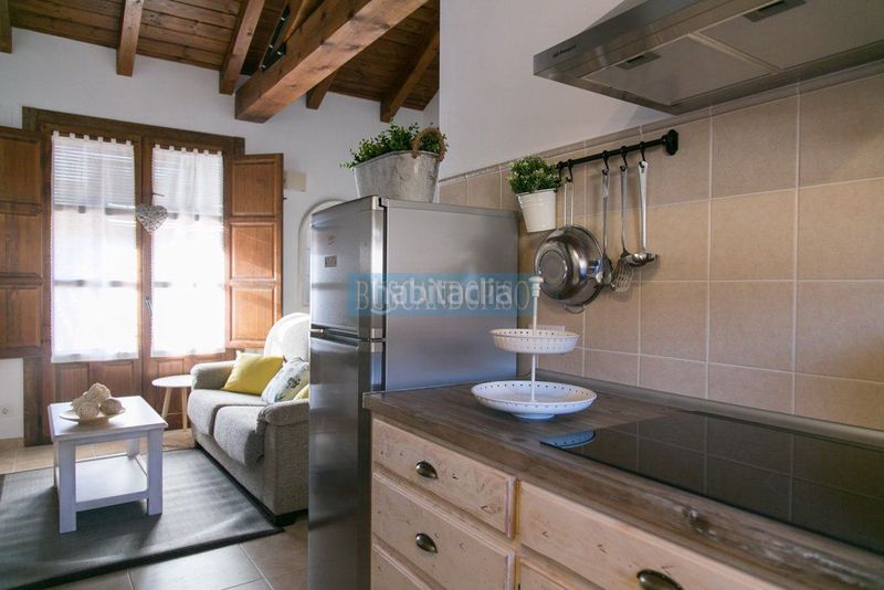 Foto fd022079-ed3a-4fe5-af86-b280585d70d3. Apartament amb calefacció a Ajamil