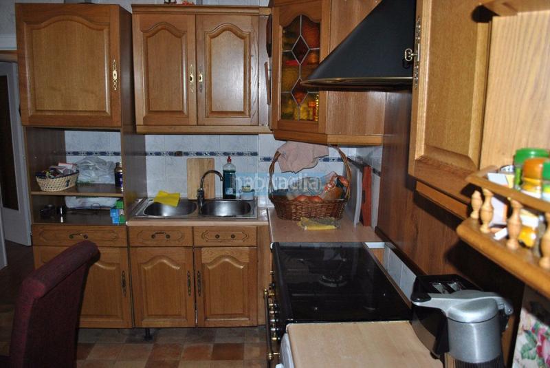 Foto 1255b9a5-7872-40b6-a086-f93a063a2f4c. Piso  en venta en rep. argentina, 3 dormitorios. en Logroño