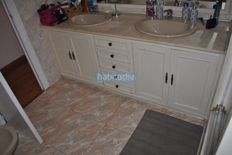 Foto cdd67f99-0e9b-4422-a6f8-10a7858266e8. Piso  en venta en rep. argentina, 3 dormitorios. en Logroño
