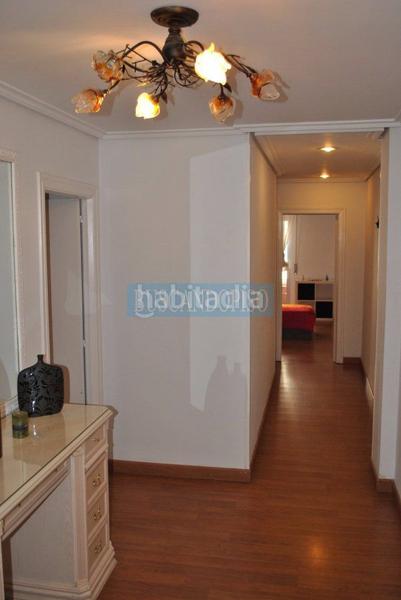 Foto ea67f0ca-b7f8-4093-b8b0-7b3fa82a814f. Piso  en venta en rep. argentina, 3 dormitorios. en Logroño