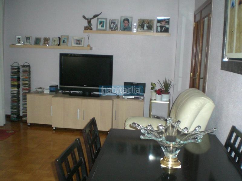 Foto 02a96edc-2dba-4434-878f-d8517577d260. Casa a schiera con riscaldamento parcheggio piscina in Logroño