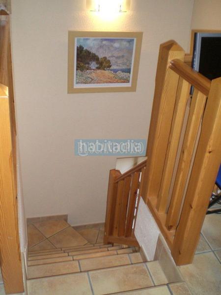 Foto 059eb405-9f14-4a5c-9474-2c0ddc0bcf38. Casa a schiera con riscaldamento parcheggio piscina in Logroño