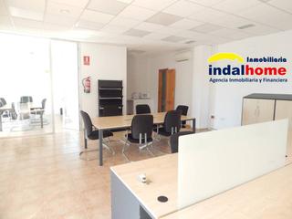 Lloguer Local Comercial a Calle pintor alonso cano 2. Local para alquiler en vera