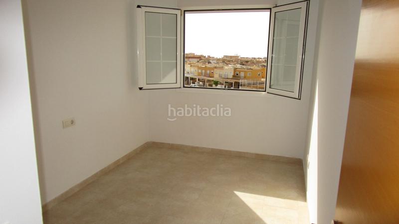 Foto cc7265f0-90ab-439f-a660-06a5a2f4b9a6. Piso en juan cuadrado 20 piso en Vera ciudad Vera