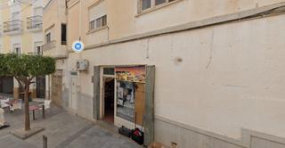 Appartement à Diego caparros. Lote de dos locales  vivienda en vera