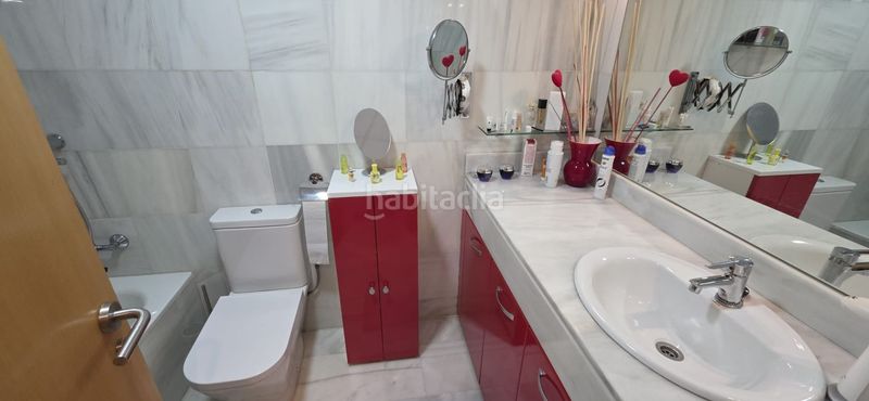 Foto dfb2c6f3-abbd-4b18-80e0-947dcc9ab2ea. Pis a clara campoamor a Vera ciudad Vera