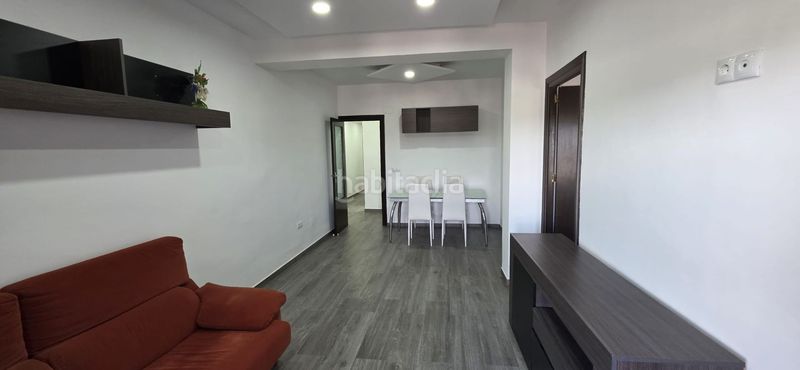 Foto f7ee8d10-4ddd-4e56-af4f-df565bd25b4b. Flat in mayor in Vera ciudad Vera