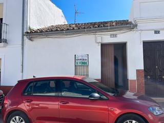 Casa  Calle san isidro. Casa céntrica