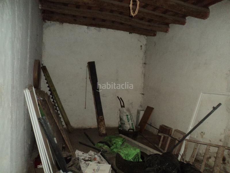 Foto 829b0a15-64c0-4846-989e-57bfe913a691. Aparcament cotxe a Azuaga