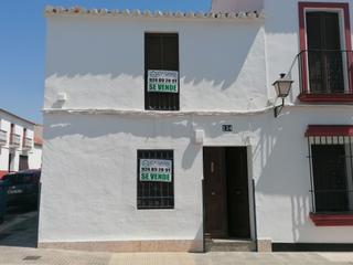 Casa  Calle teniente coronel prieto molina. Casa de esquina