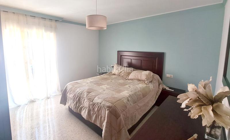 Foto 35f75939-2147-46a1-a2c7-f1b033ee8980. Casa adossada amb aparcament a Azuaga