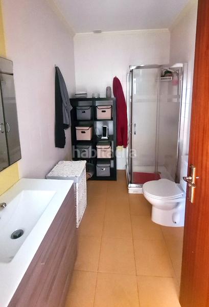 Foto c9247b30-fe39-4fe8-b36f-b4badae8a0af. Casa adossada amb aparcament a Azuaga