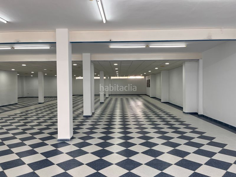 Foto e663b684-e8db-4325-a520-896f617d9934. Local comercial a Azuaga
