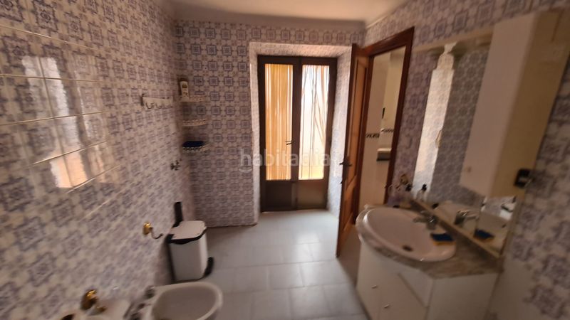 Foto dbb4455e-e8f5-4141-bd05-6f9553bcead7. Casa gran casa de dos planta en Azuaga