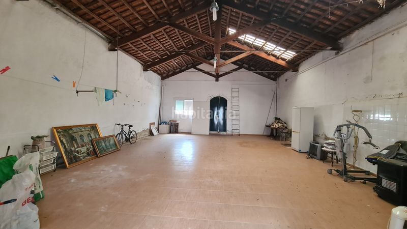 Foto f639510b-6c02-43a9-b2ba-9da9e810eb3d. Casa gran casa de dos planta en Azuaga