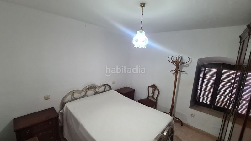 Foto fb4f5ac8-85d8-448f-8dcc-59b89dca2ce8. Casa a Azuaga