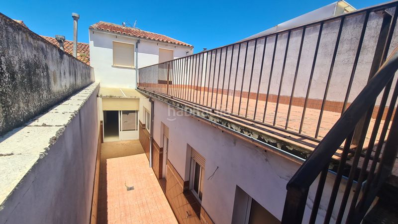 Foto aeeeb7ed-ba55-4294-ba0b-c58baa8b7a4a. Casa a Azuaga