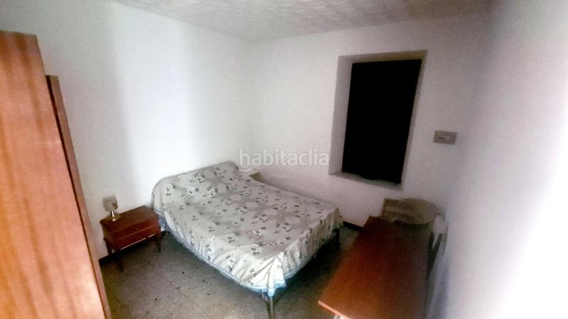 Foto 2a2e54ca-8f4a-4585-a1e0-e03d695166a6. Casa amb aparcament a Azuaga