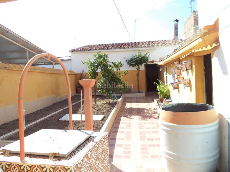 Foto f6c41b67-0798-4a4f-ba43-98a8e95ff348. Casa a Azuaga