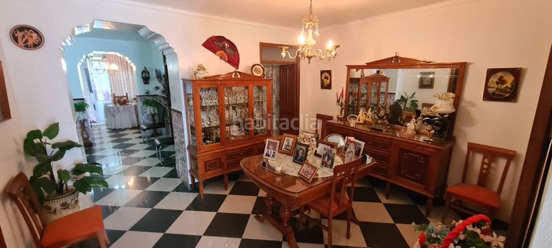 Foto b3ba08b3-9e48-447d-8670-9dc442390cf5. Casa a Azuaga