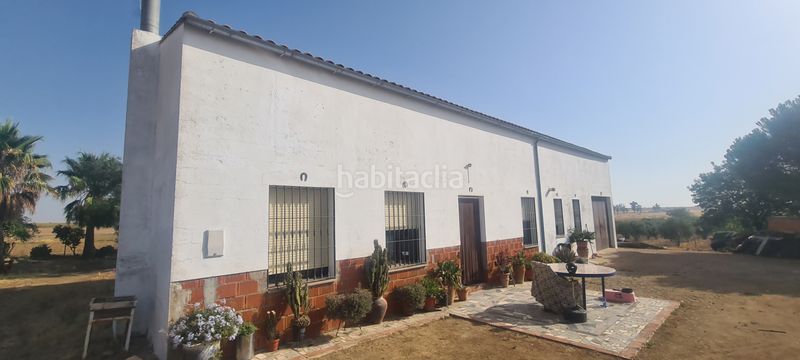 Foto 83f29192-b6e4-4f8a-b93d-5a5350770802. Finca rústica a Azuaga