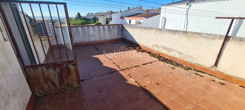 Foto d2d790cd-686b-47da-b611-348a9f3f2fff. Dúplex  céntrico . (ba) en Azuaga