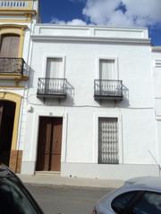Casa  Calle llana. Casa céntrica