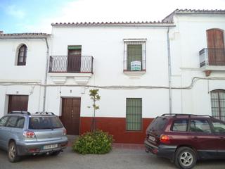 Casa  Calle pío xii. Casa céntrica
