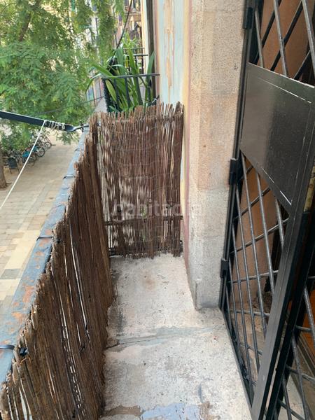 Foto fea5ff35-e62e-4d1d-a2c4-0862942bbde0. Alquiler piso  alquiler temporal en barrio del born en Barcelona