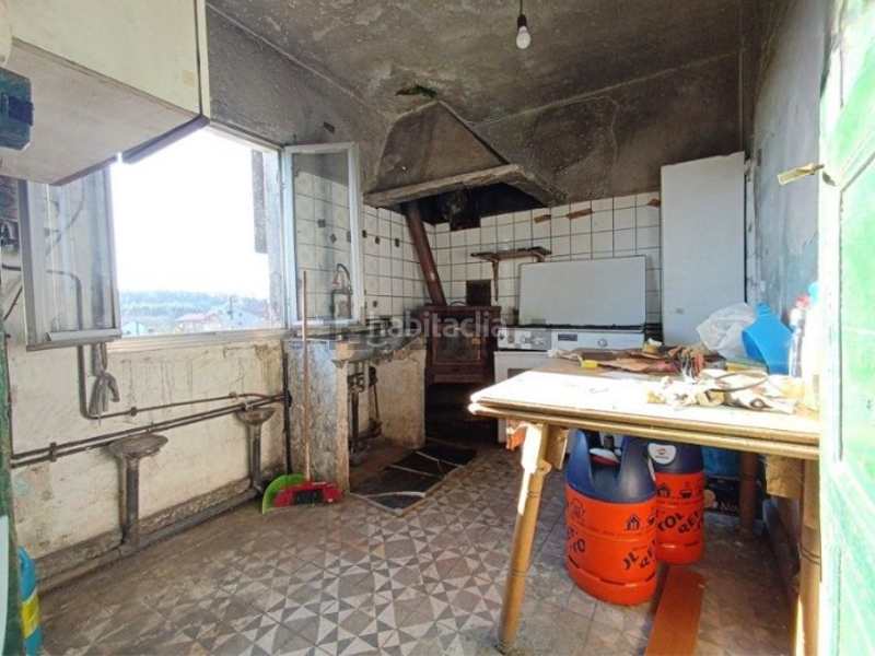 Foto f0c92950-8bde-4042-9f3c-1551c51d0498. Casa a Parroquias de Santiago Santiago de Compostela