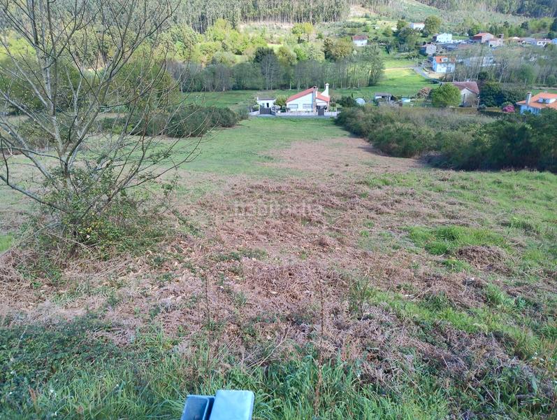 Foto 32aea36d-d84d-46fc-ab7c-837de090c9c2. Terrain résidentiel dans Parroquias de Santiago Santiago de Compostela