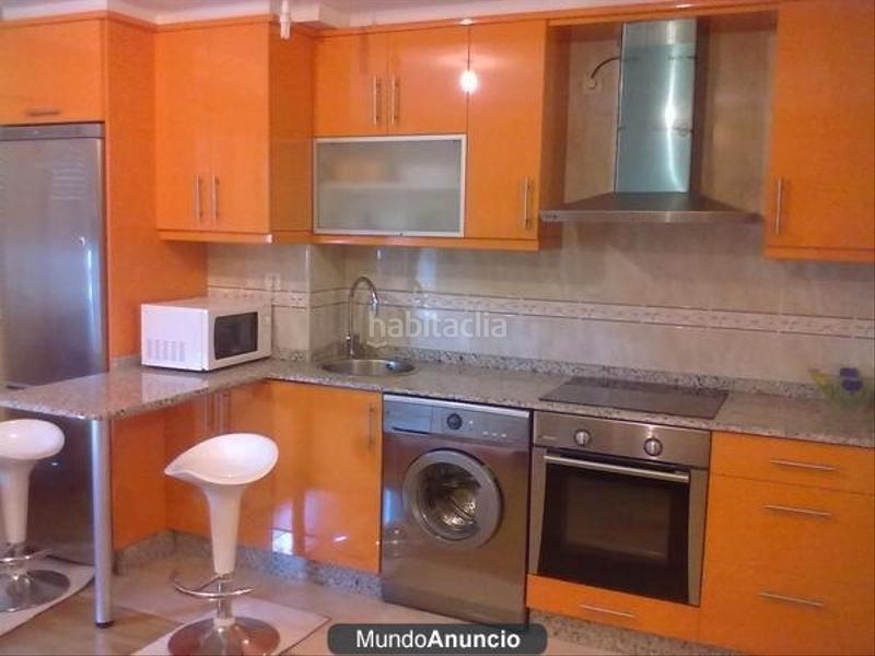 Foto fc9f0cf7-3c15-4286-bb8c-57c4865dd3cc. Appartamento con riscaldamento parcheggio in Campus Norte - San Caetano Santiago de Compostela