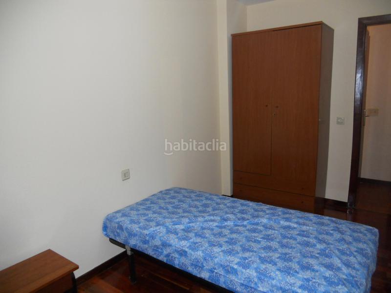 Foto 4557af00-c0c9-4879-84ab-0a4534509adf. Alquiler piso en Ensanche - Sar Santiago de Compostela